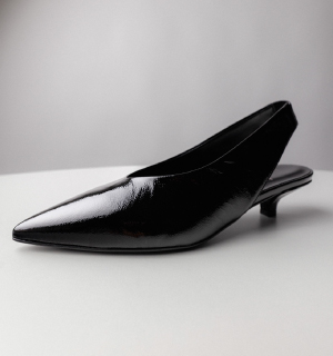 Μαύρη slingback γόβα jap